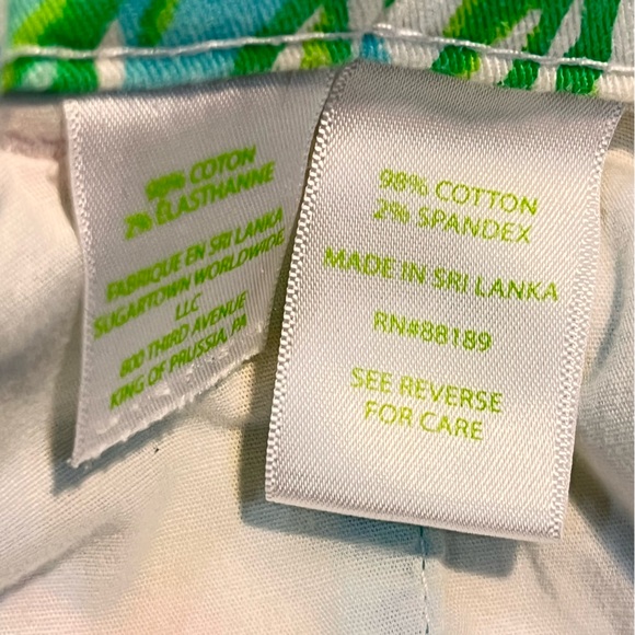 Lilly Pulitzer Coral Bay Buttercup Scallop Shorts Size 8 - Picture 11 of 11